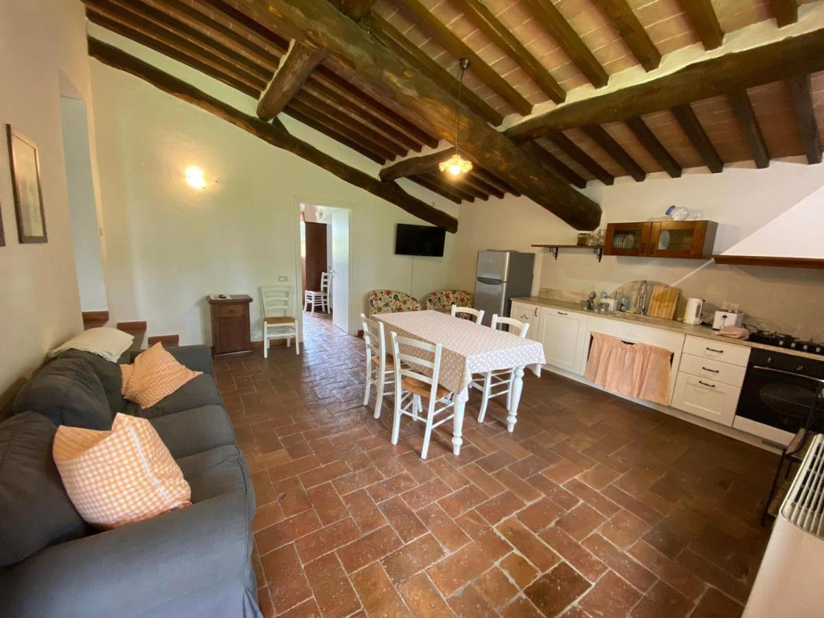 Agriturismo La Peschiera Casole dʼElsa Exterior foto