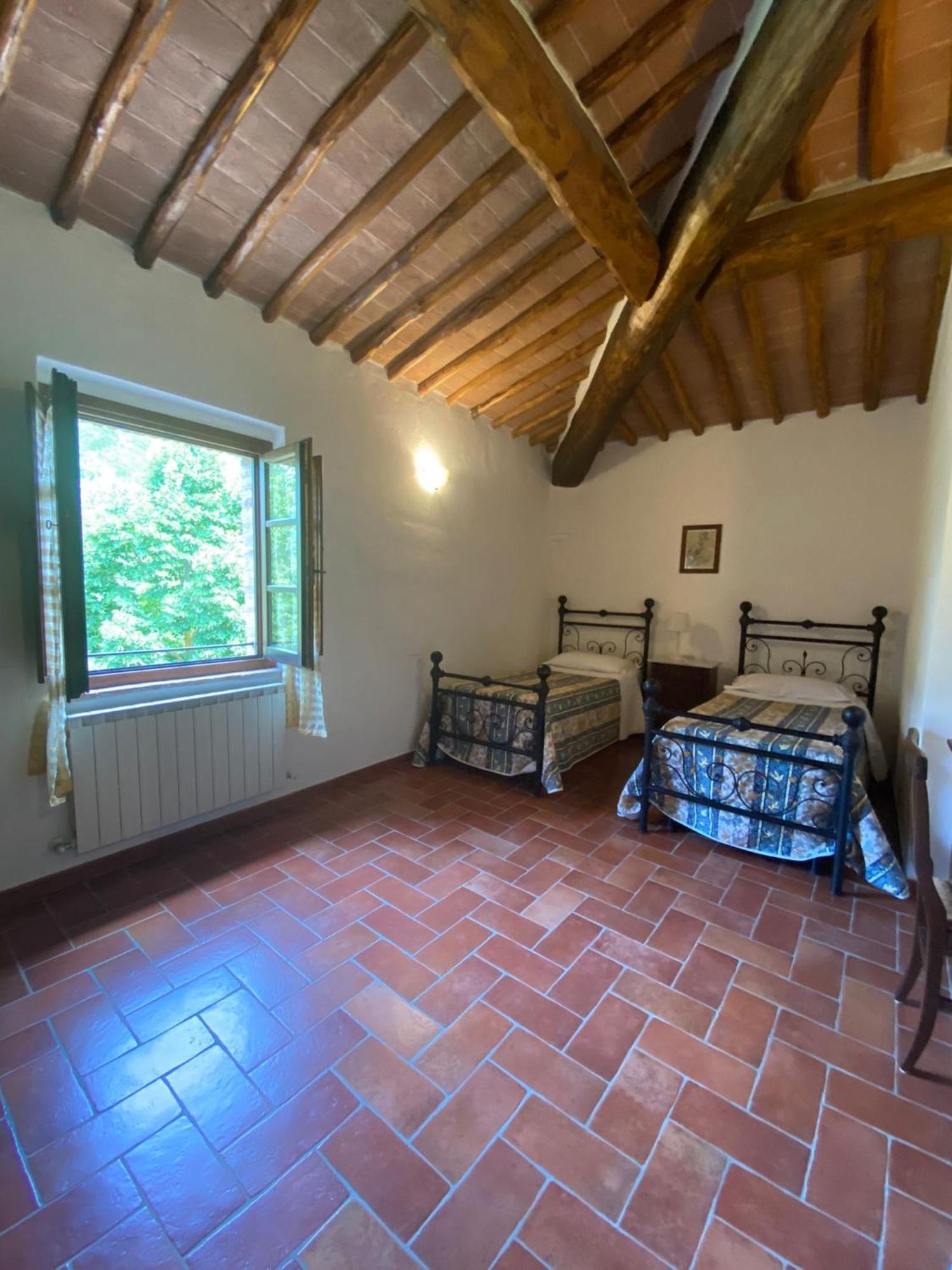 Agriturismo La Peschiera Casole dʼElsa Exterior foto