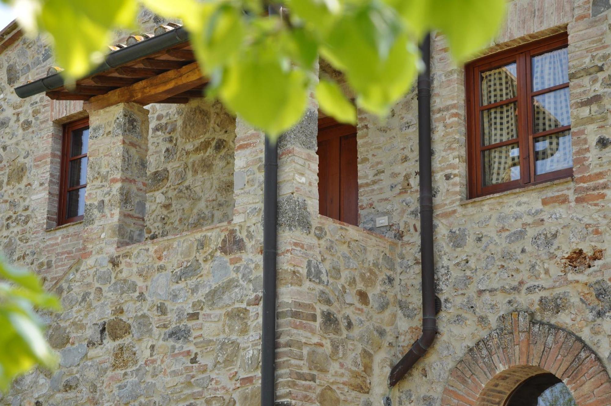 Agriturismo La Peschiera Casole dʼElsa Exterior foto