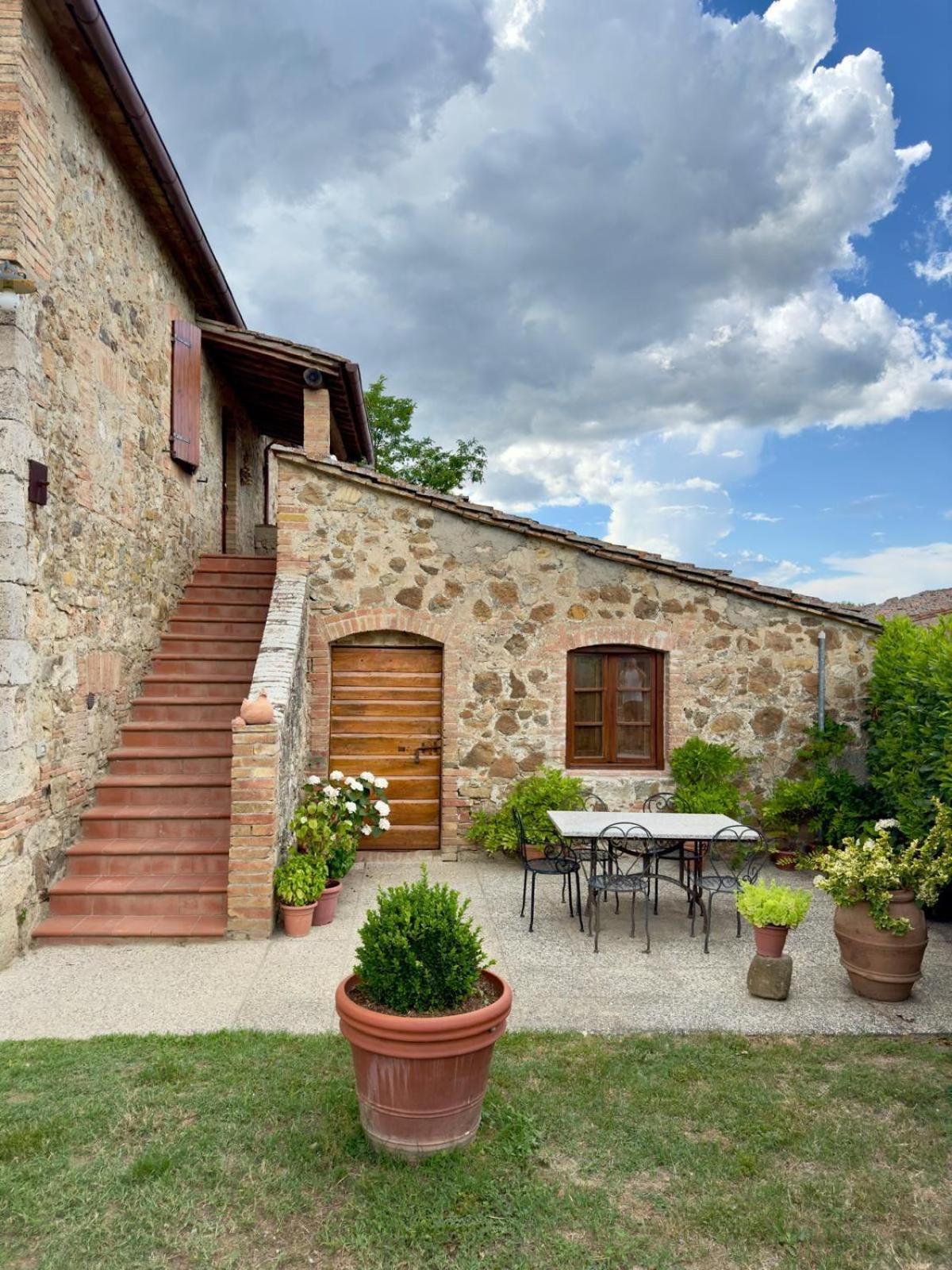 Agriturismo La Peschiera Casole dʼElsa Exterior foto